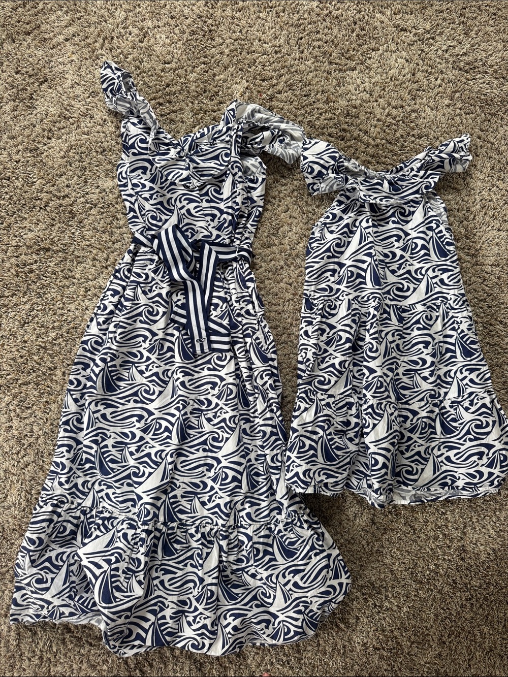 Matching mom/daughter Vineyard Vines for Target dresses Womens S and Girls 7/8